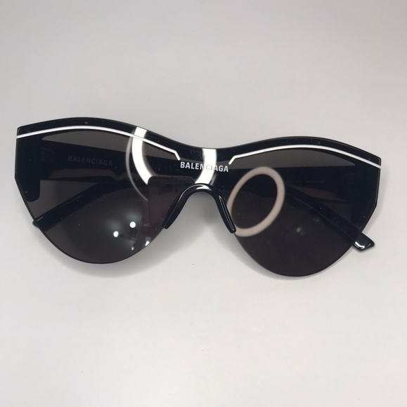 New  - 💯 Original  BALENCIAGA61MM Shield Sunglasses - Picture 7 of 11